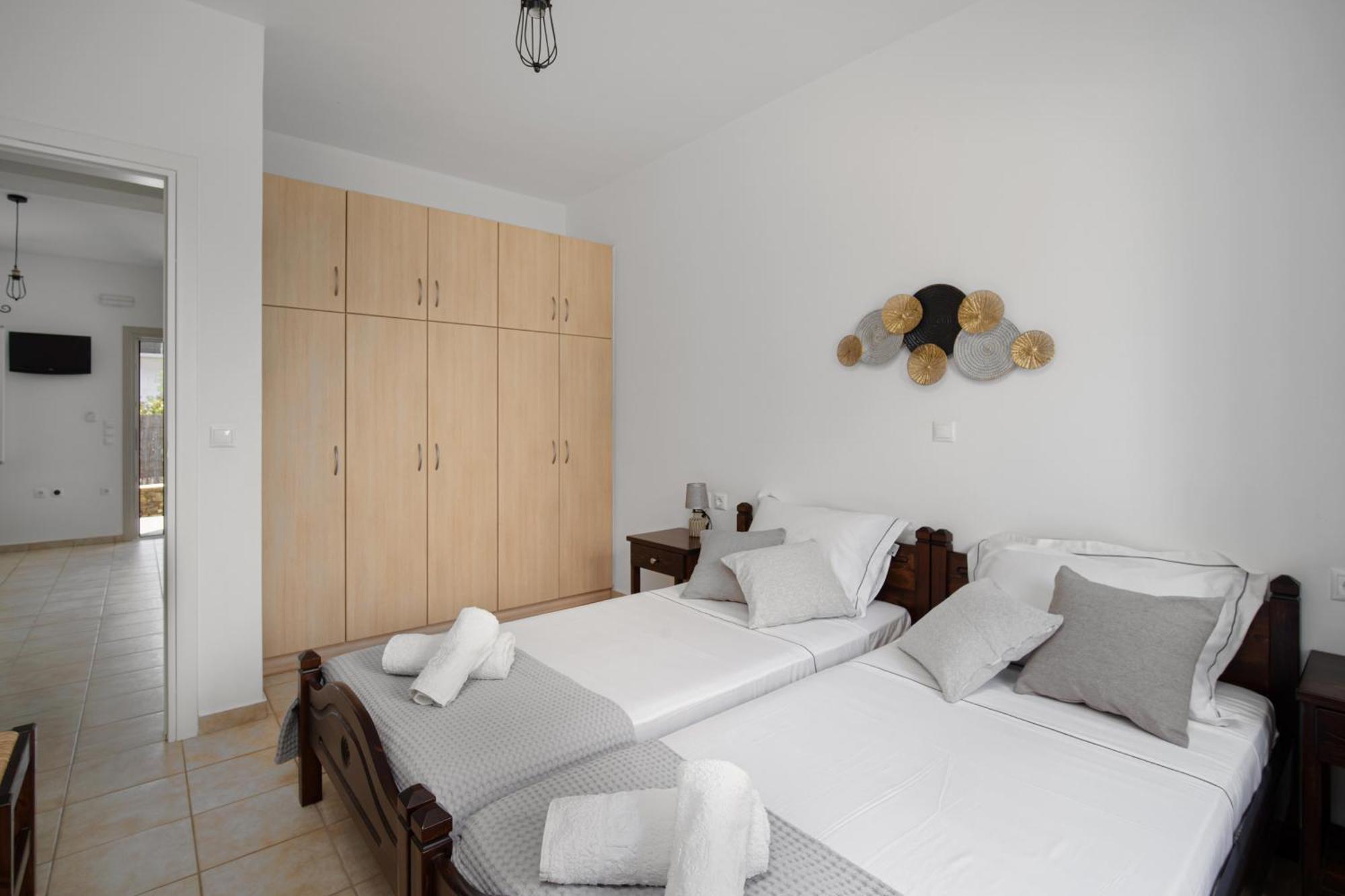 Apartment Palos Livadi (Serifos)